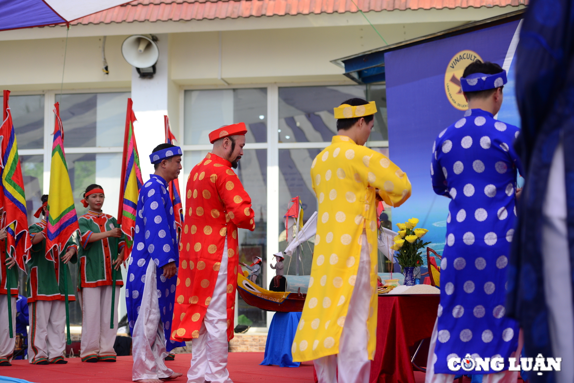 tai hien le khao le the linh hoang sa giua long ha noi hinh 4