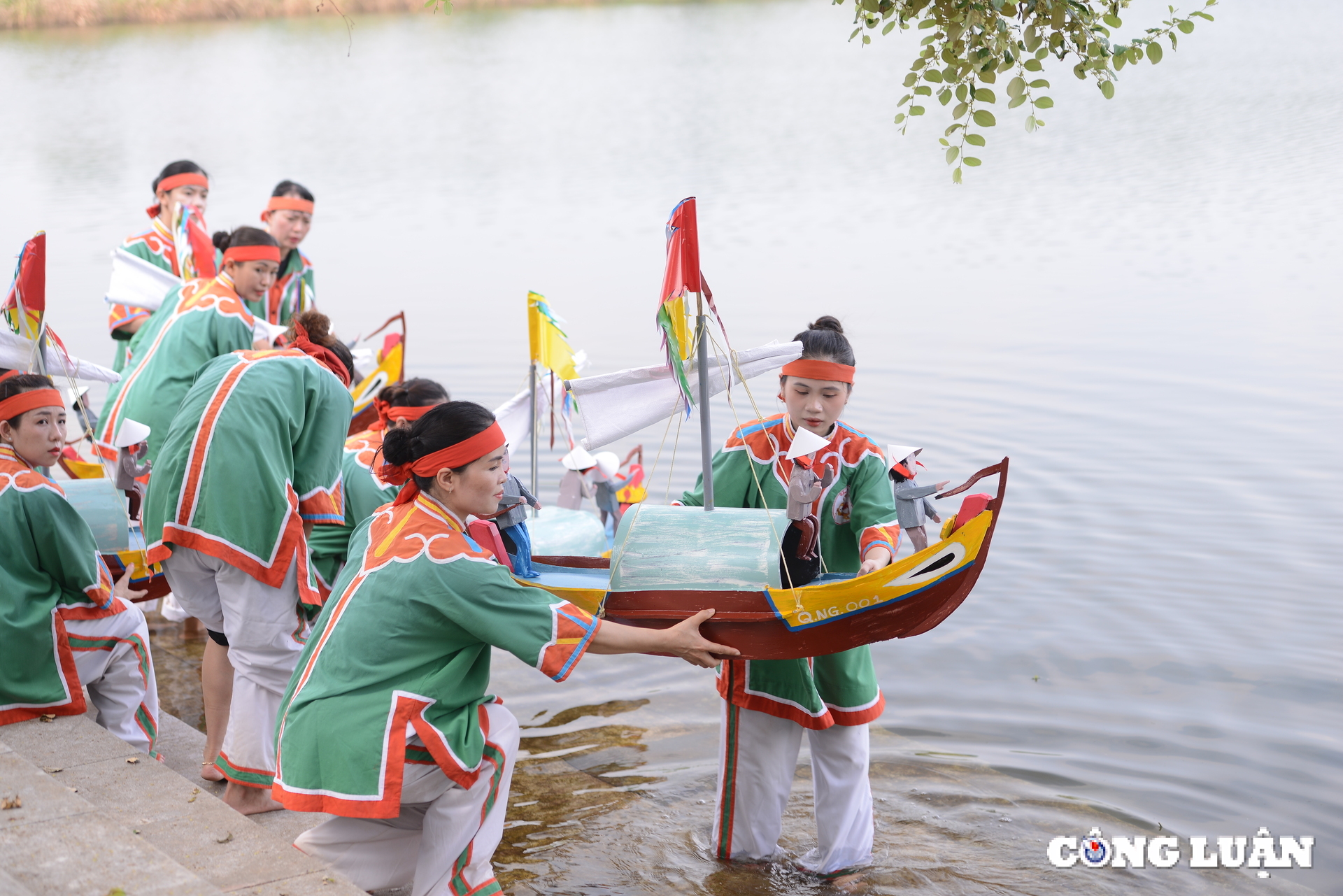 tai hien le khao le the linh hoang sa giua long ha noi hinh 12