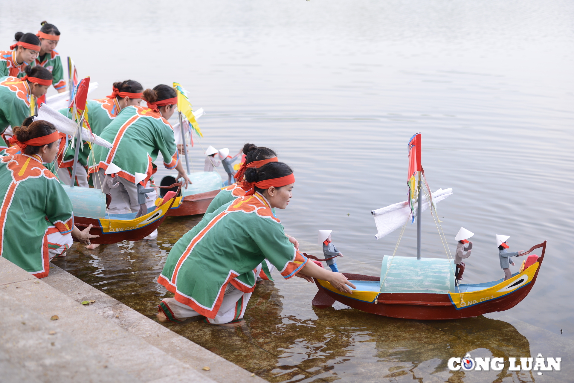 tai hien le khao le the linh hoang sa giua long ha noi hinh 13