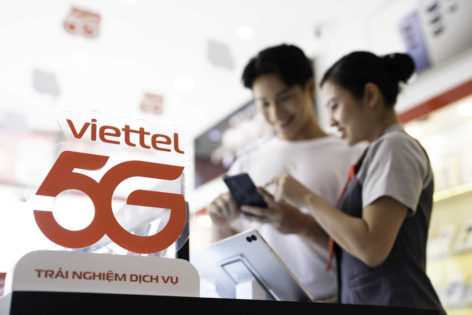 viettel giai dap nhieu thac mac lien quan den toc do dung luong va chi phi su dung ket noi 5g hinh 1