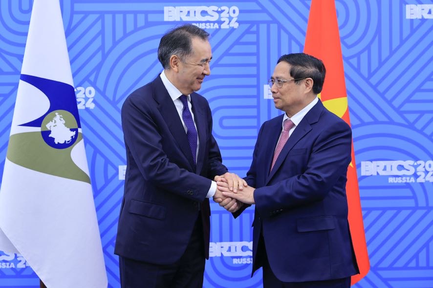 thu tuong pham minh chinh gap cac nha lanh dao cong hoa belarus uzbekistan va tiep chu tich hoi dong uy ban kinh te a au hinh 1