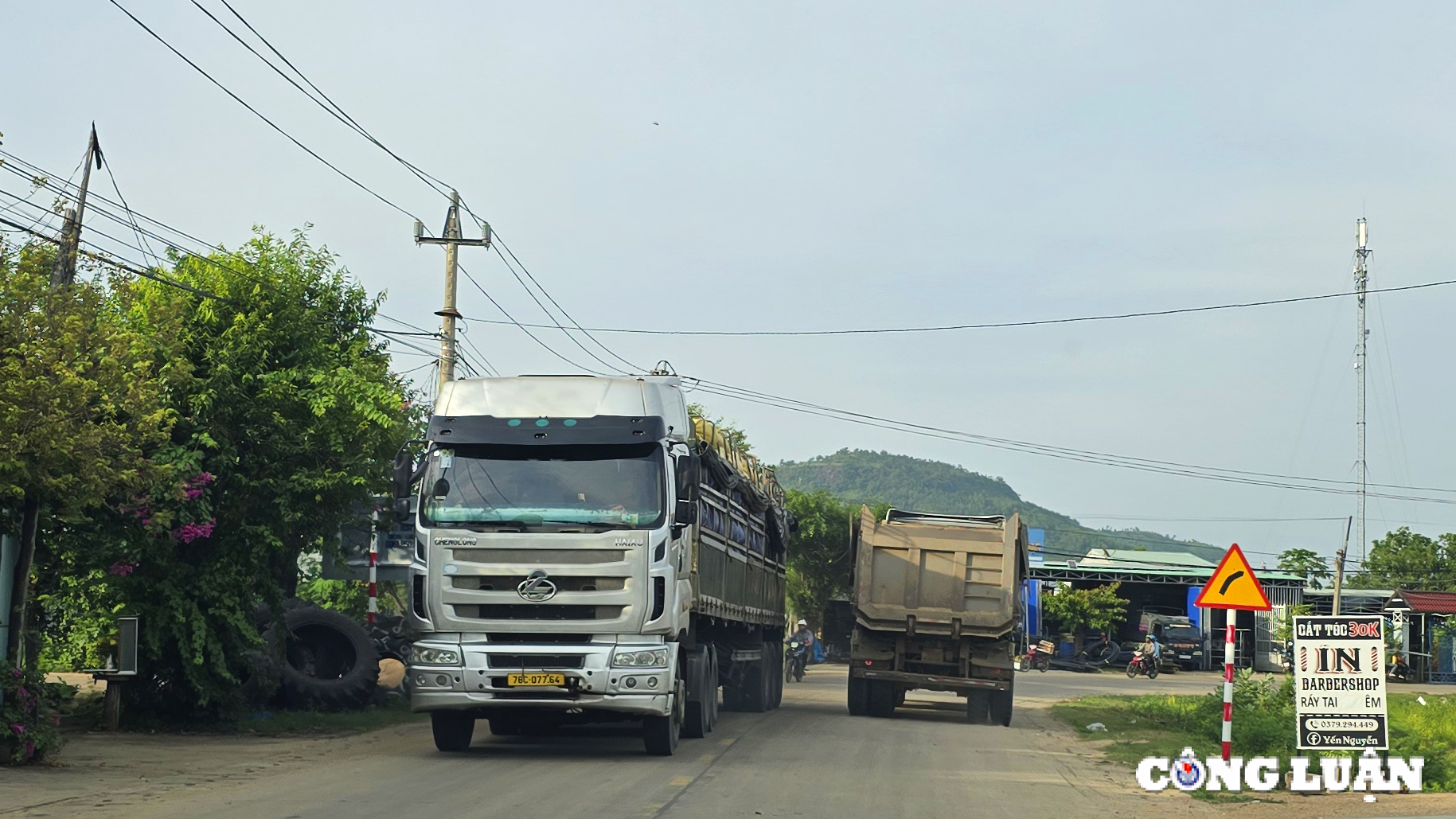 phu thien gia lai cau song yun co nguy co bi do sap vi qua tai hinh 1