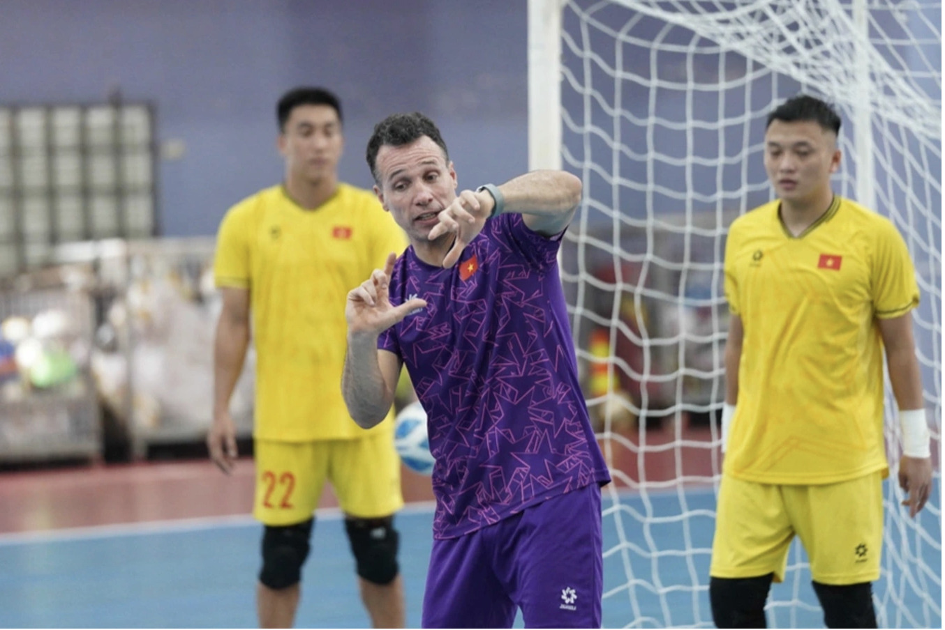 hlv giustozzi chot danh sach dt futsal viet nam du giai dong nam a hinh 1