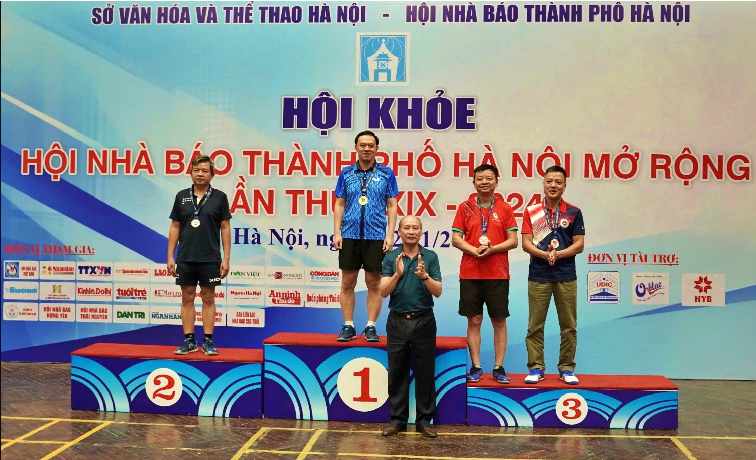 hoi khoe hoi nha bao tp ha noi vun dap them tinh doan ket giua nha bao cac co quan bao chi hinh 1