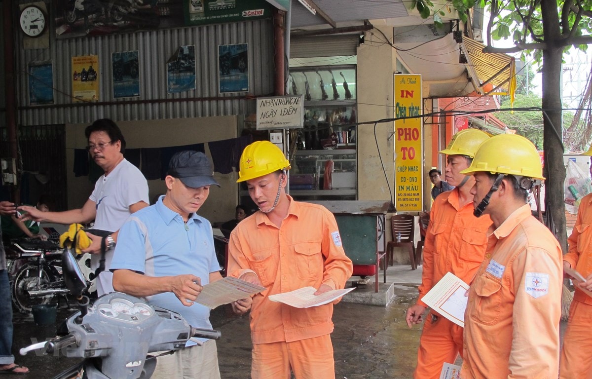 gia dien phai phu hop voi tinh hinh kinh te xa hoi va muc chi tra cua nguoi dan hinh 1