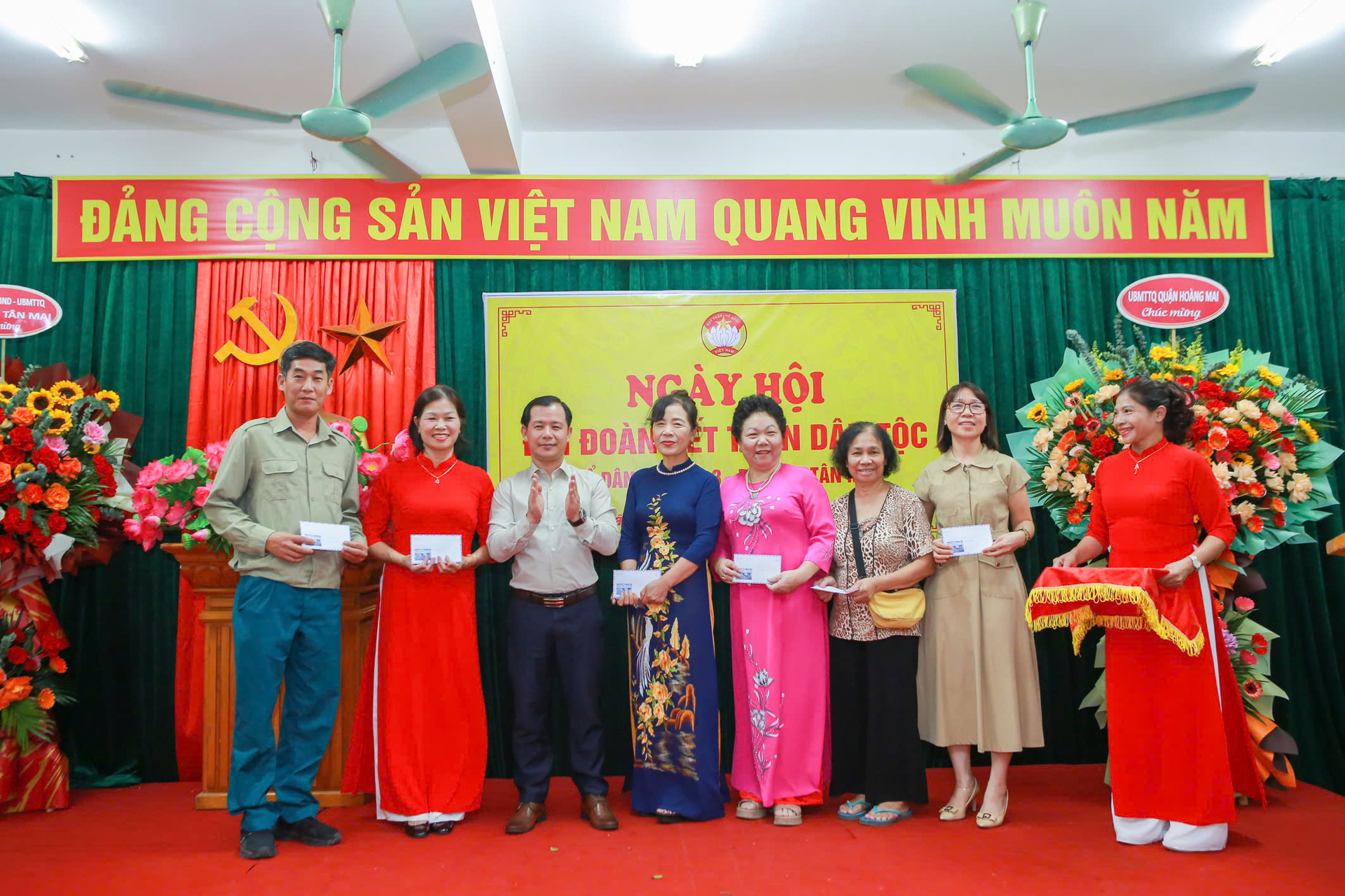 phuong tan mai quan hoang mai to chuc ngay hoi dai doan ket dan toc cho cac to dan pho hinh 3