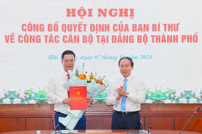 ban bi thu chuan y nhan su ban thuong vu thanh uy hai phong hinh 1