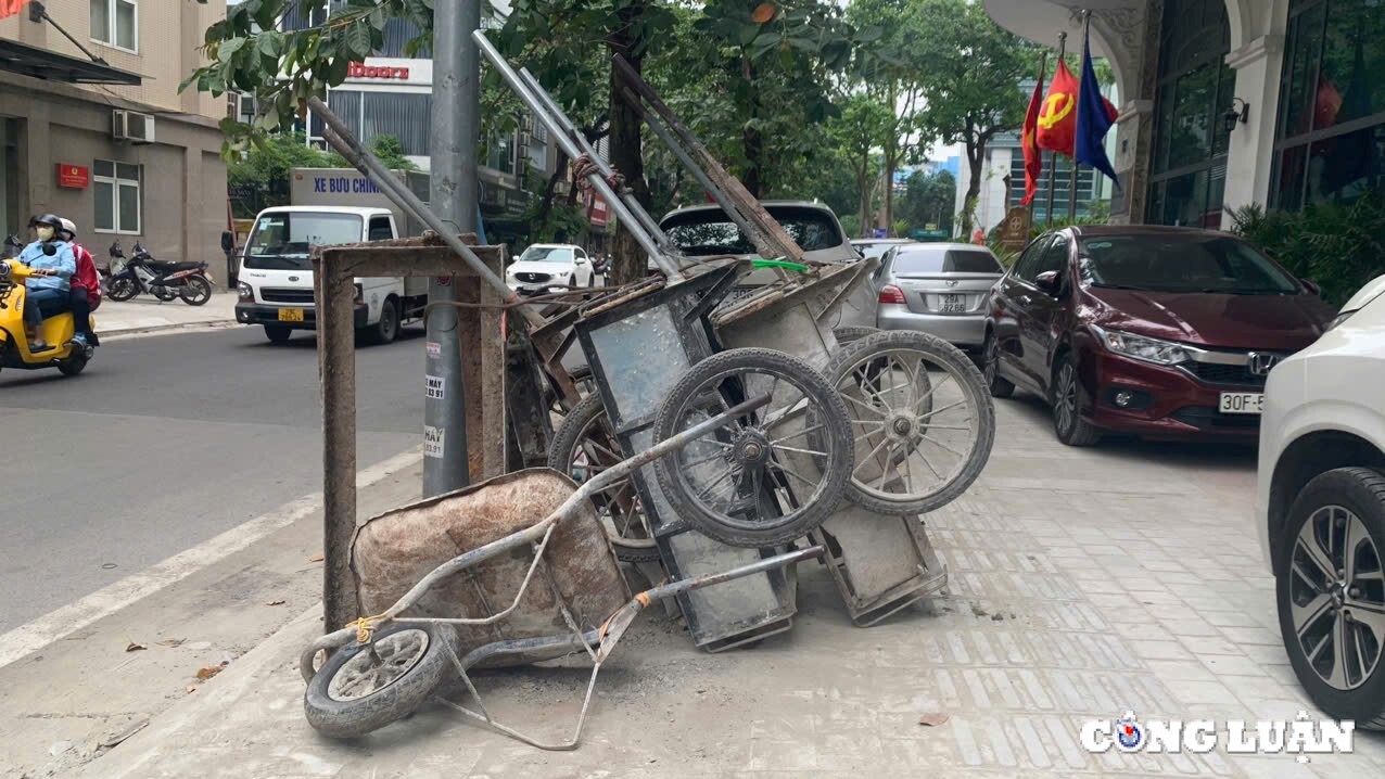 via he nhieu tuyen duong tai ha noi lai duoc dao xoi thay da moi hinh 10