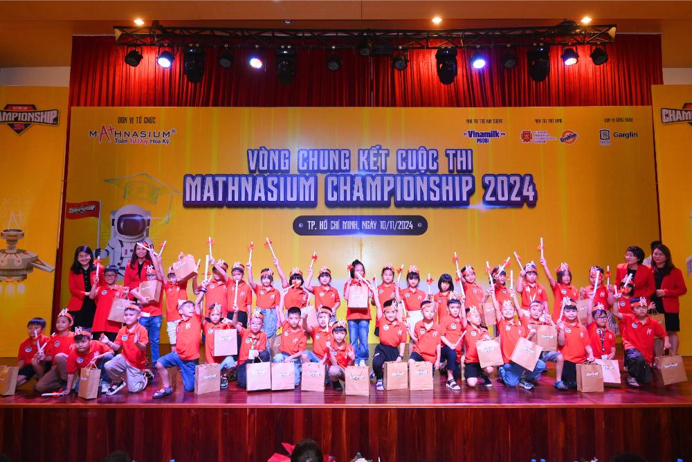 lo dien quan quan cuoc thi tim kiem tai nang toan tu duy  mathnasium championship mua 9 khu vuc phia nam hinh 16