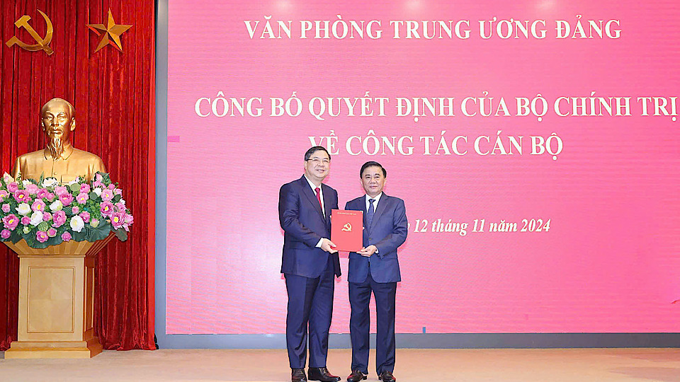 bi thu tinh uy nam dinh pham gia tuc lam pho chanh van phong trung uong dang hinh 1