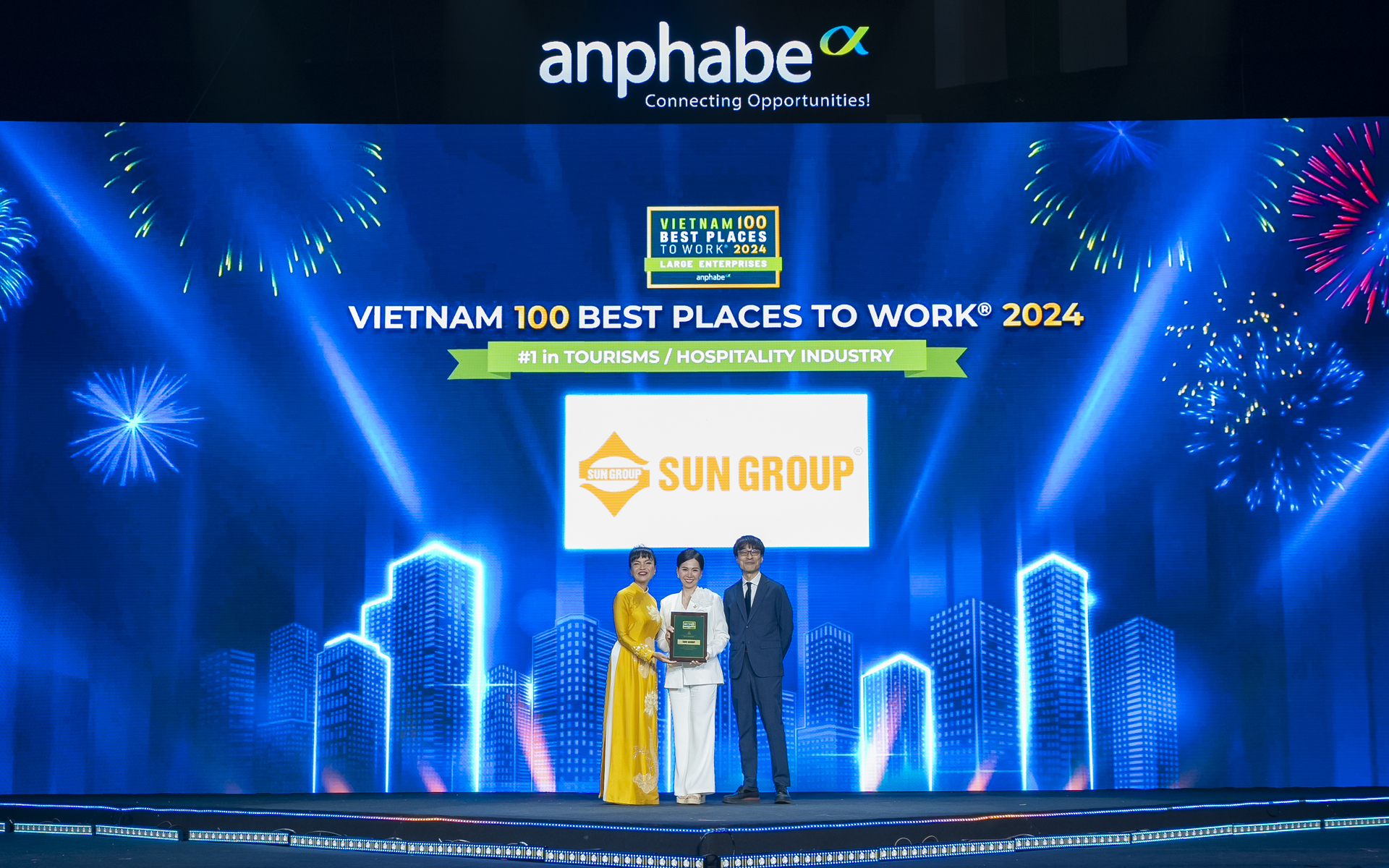 sun group 5 nam lien tiep dat giai top 100 noi lam viec tot nhat viet nam hinh 1