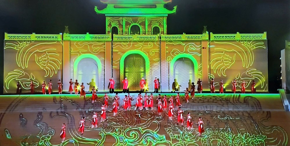 khai mac festival ninh binh lan thu iii toa sang dong chay di san giua long co do hoa lu hinh 4