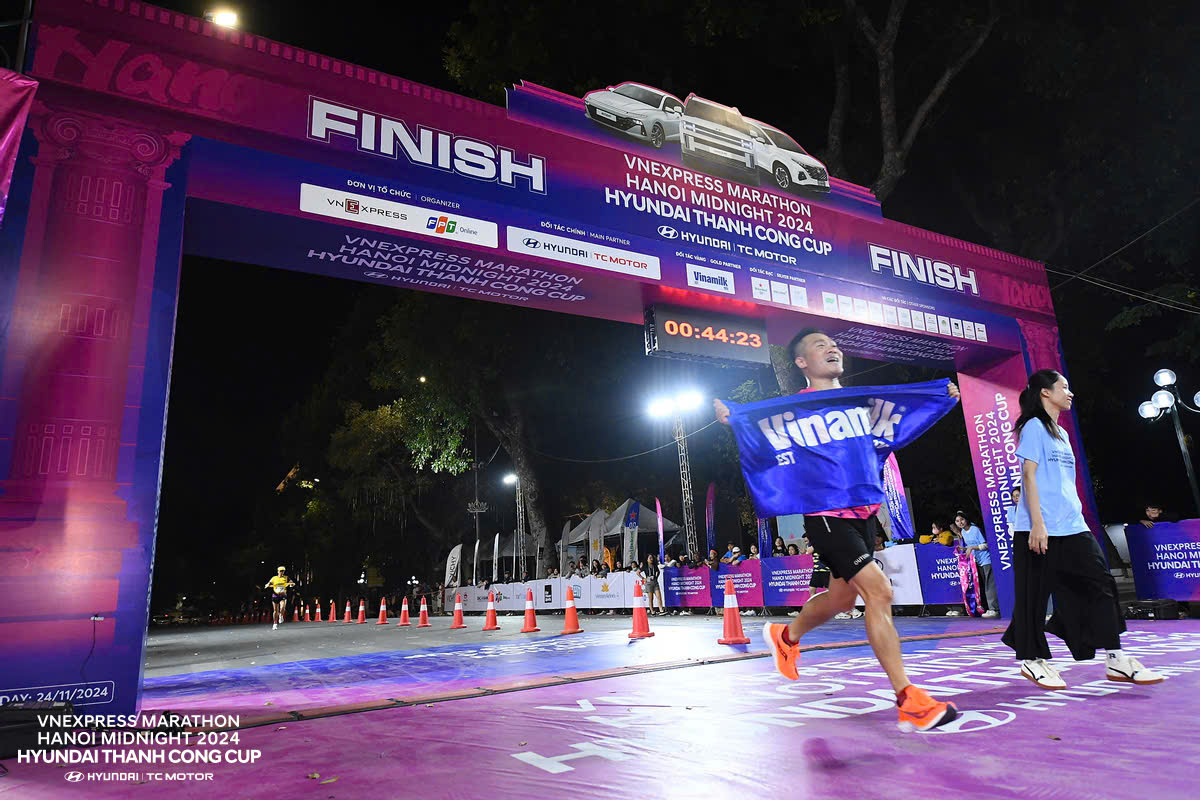 vinamilk tai tro 132 kg dam cho 11000 runner vnexpress marathon ha noi hinh 3