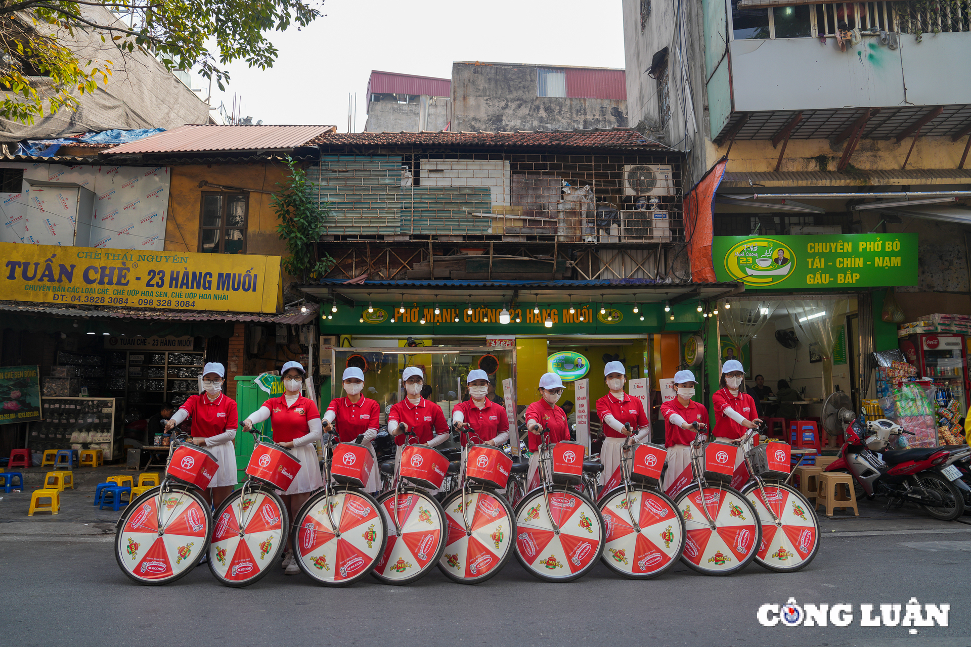 an tuong hanh trinh dap xe quang ba di san ha noi hinh 9