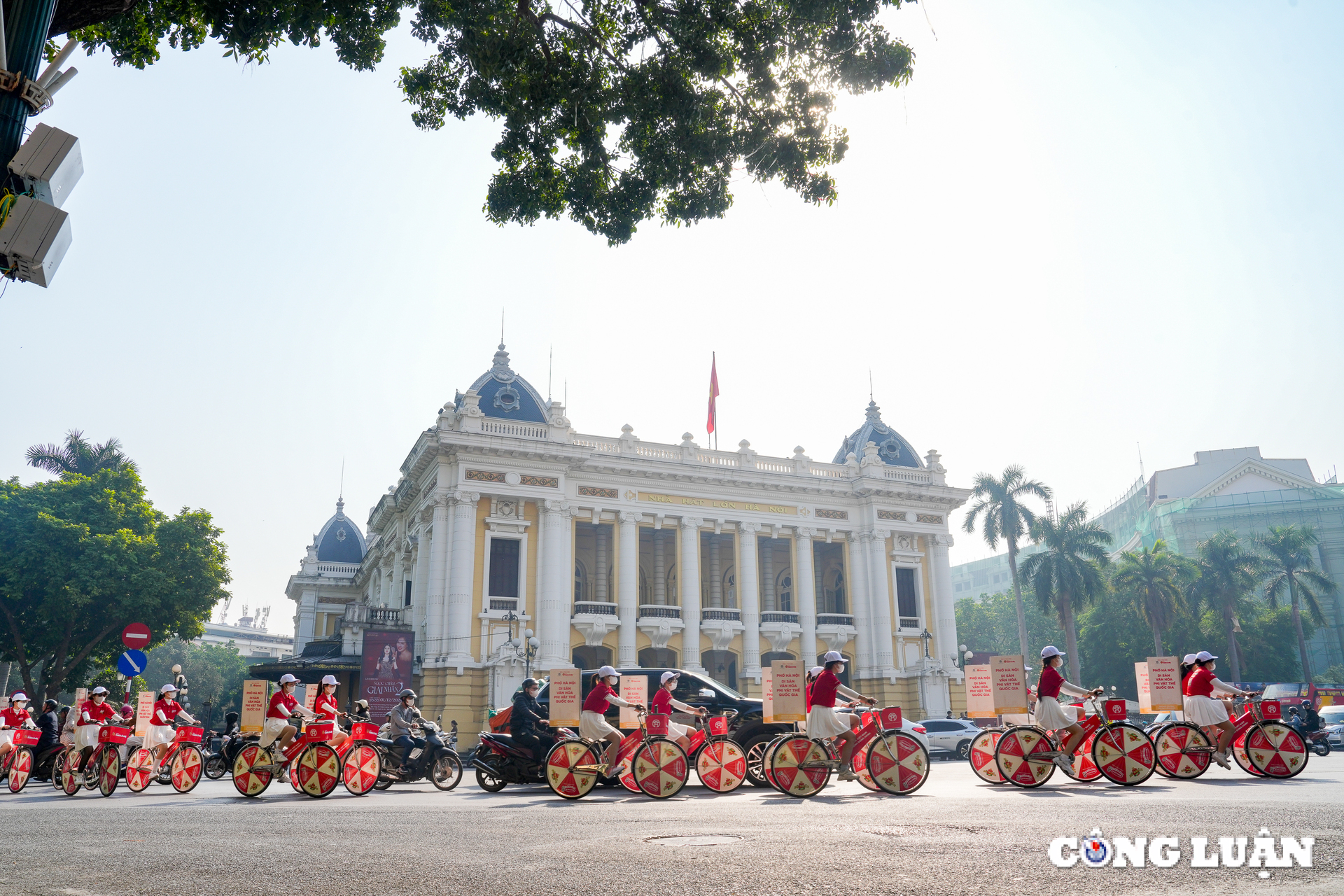 an tuong hanh trinh dap xe quang ba di san ha noi hinh 3