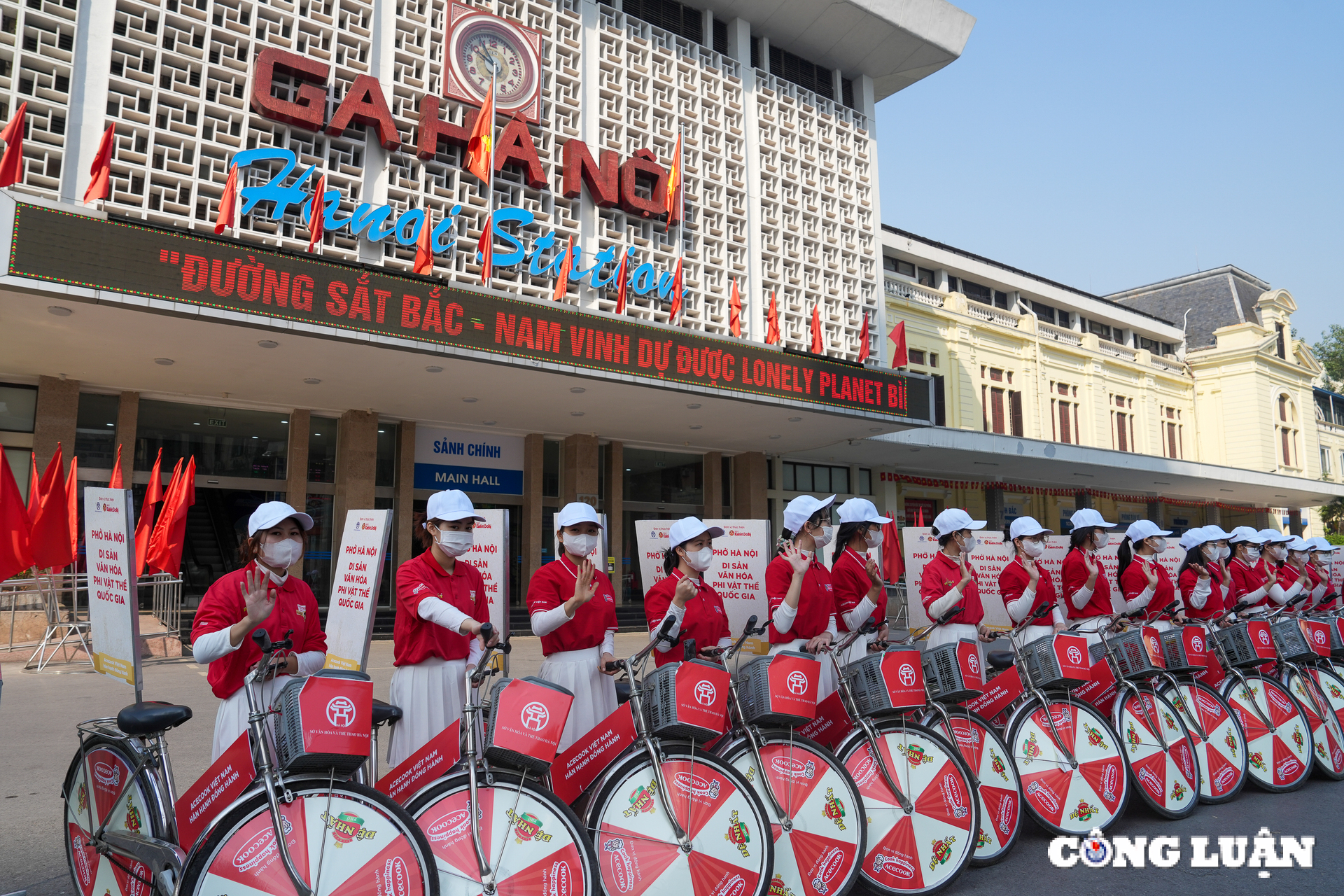 an tuong hanh trinh dap xe quang ba di san ha noi hinh 10