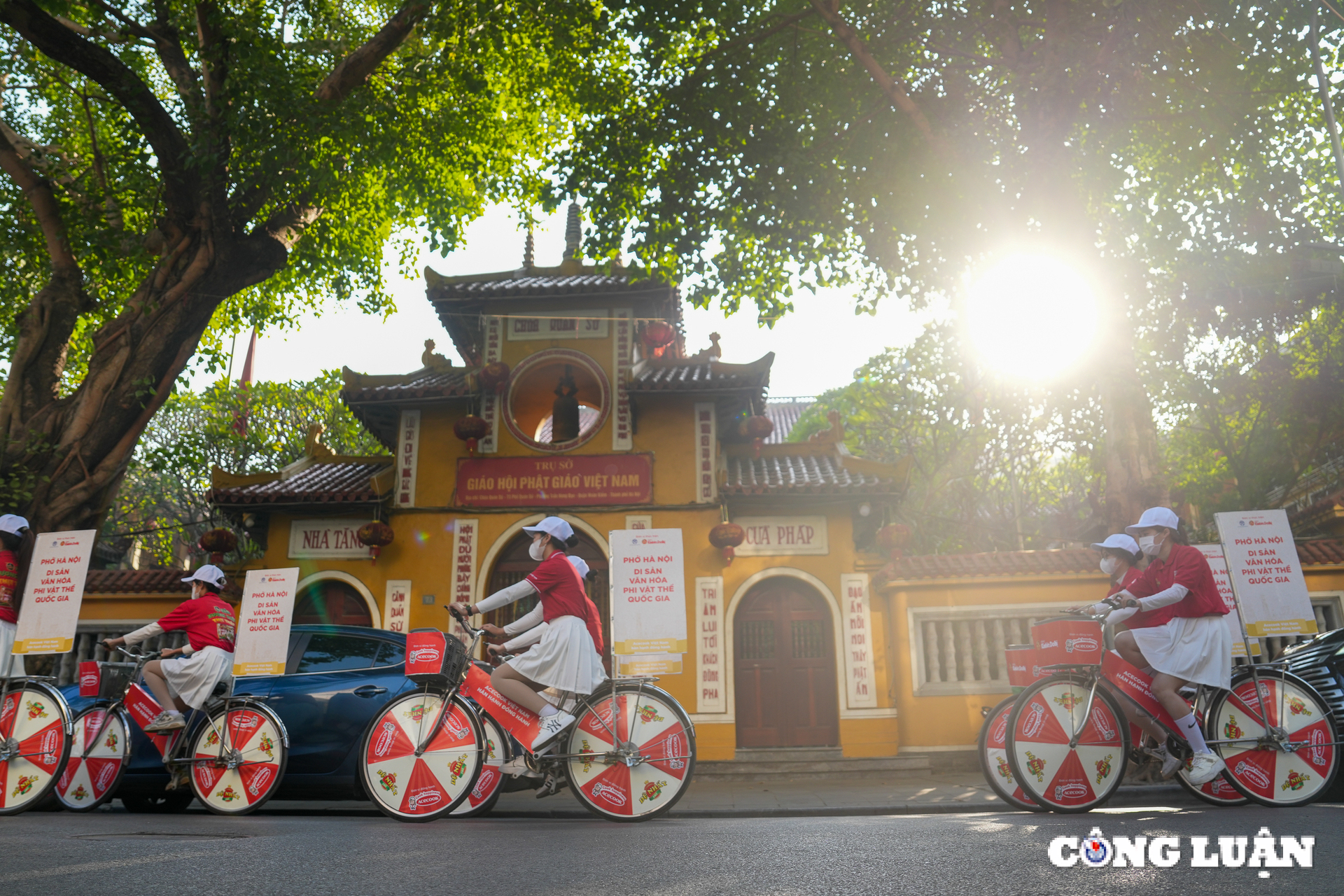 an tuong hanh trinh dap xe quang ba di san ha noi hinh 5