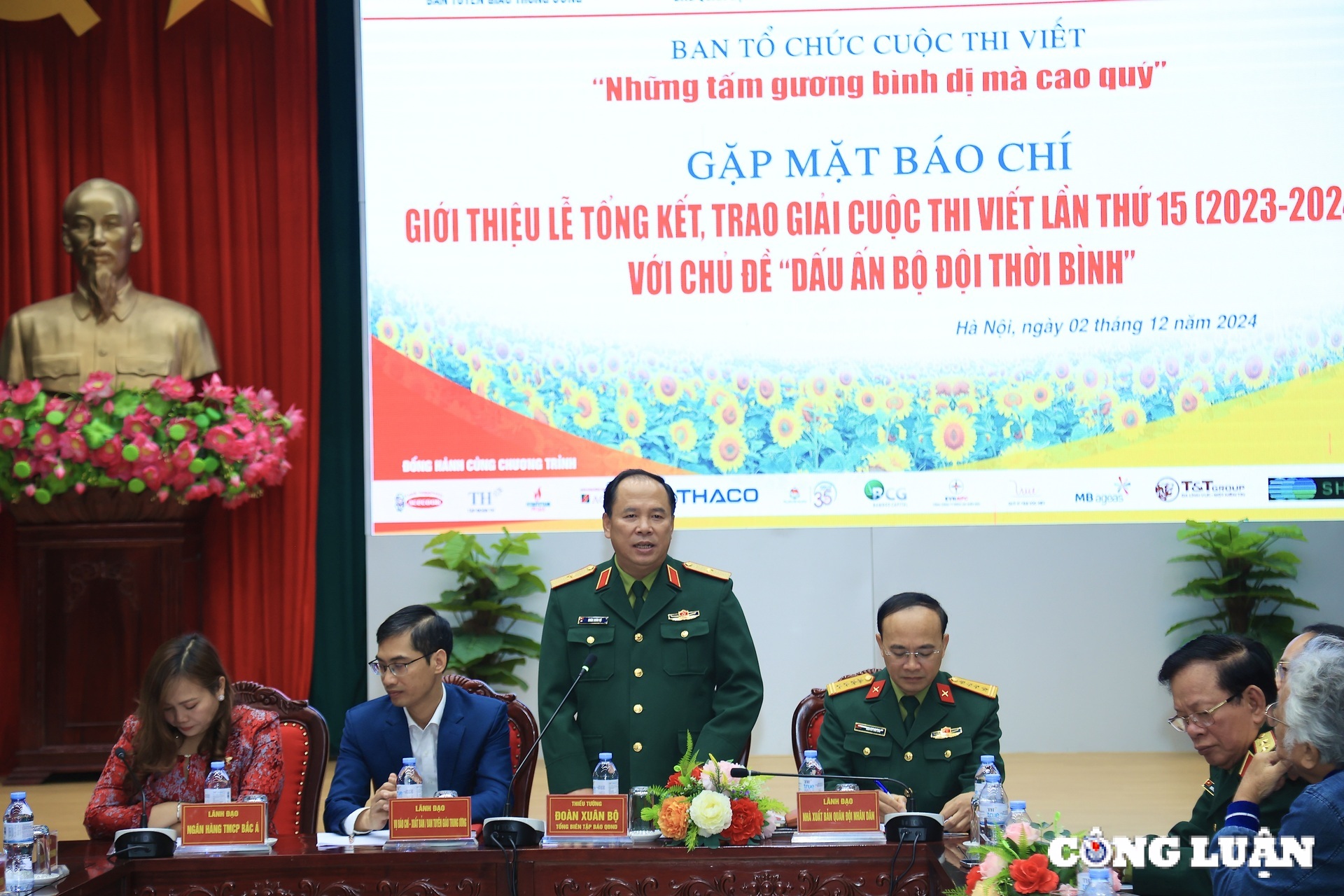 an tuong cuoc thi viet nhung tam guong binh di ma cao quy lan thu 15 hinh 1