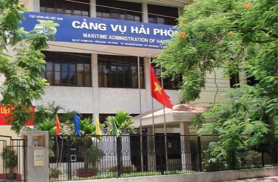 can bo cang vu hang hai hai phong bi khoi to vi nhan hoi lo hinh 1