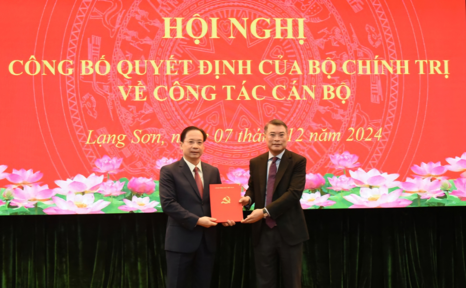 bo chinh tri chuan y ong hoang van nghiem giu chuc bi thu tinh uy lang son hinh 1