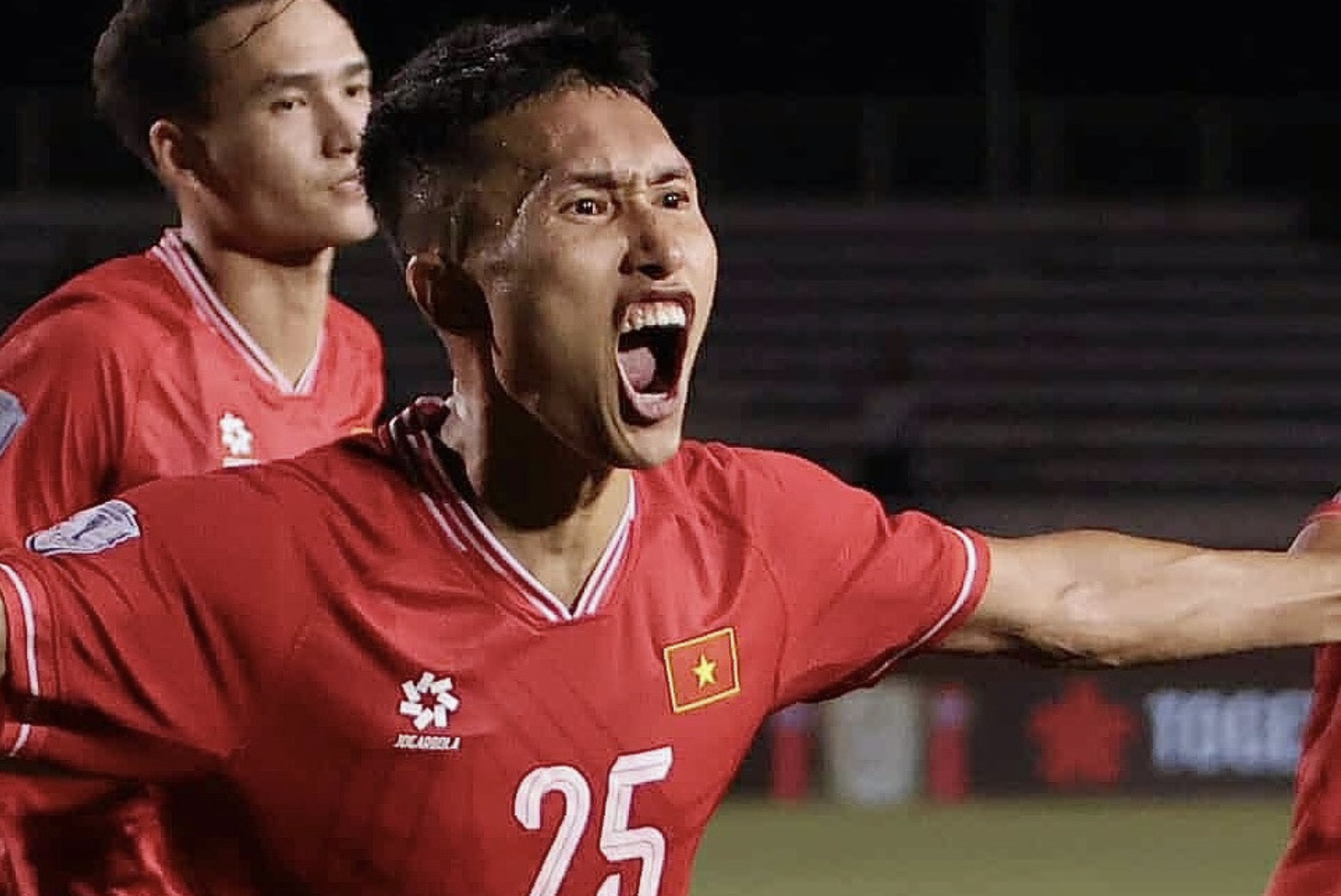 thoat thua philippines viet nam chac suat vao ban ket aff cup 2024 hinh 1