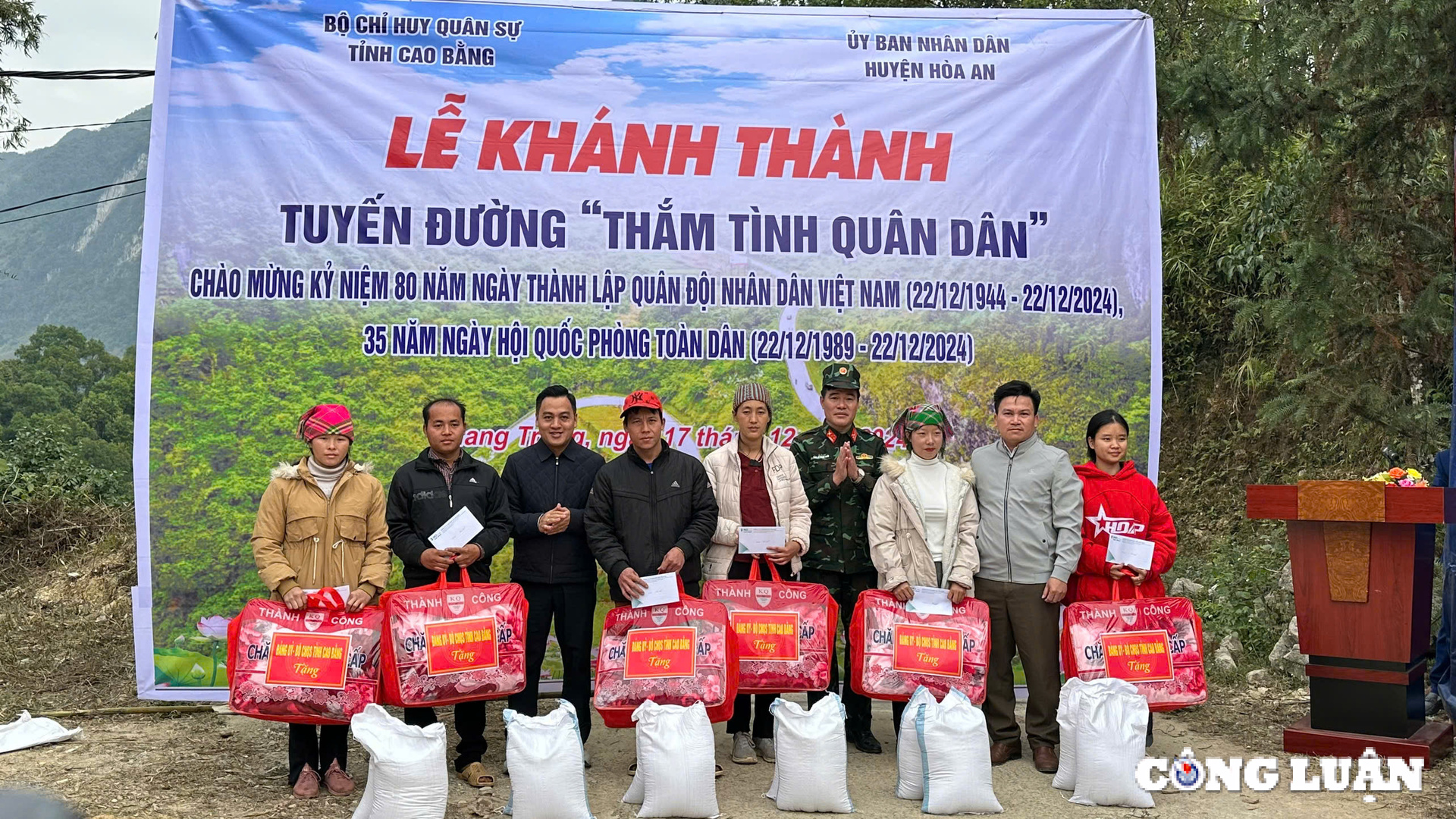 cao bang khanh thanh tuyen duong tham tinh quan dan tai xom coc phia xa quang trung hinh 7