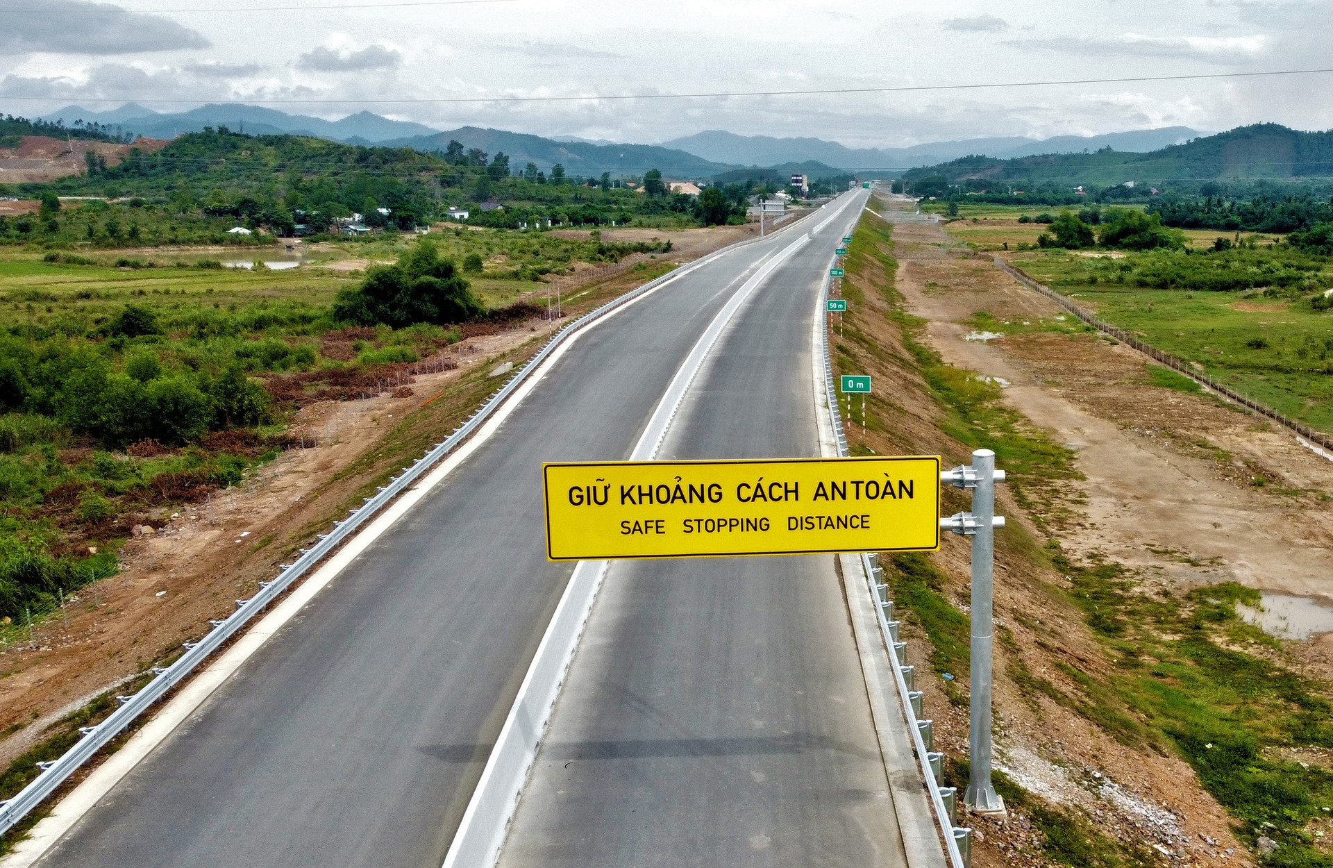 xem xet khai thac som 70km cao toc van phong  nha trang hinh 1