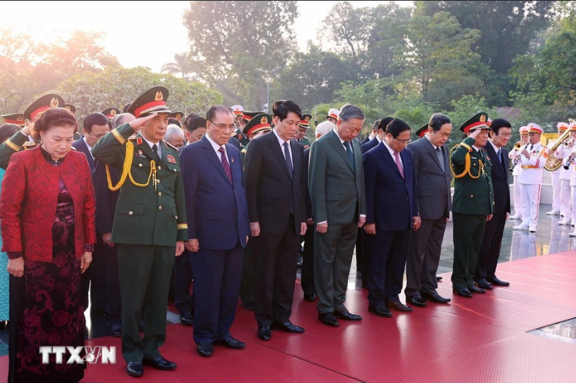 lanh dao dang va nha nuoc vieng chu tich ho chi minh nhan ky niem 80 nam quan doi nhan dan viet nam hinh 5