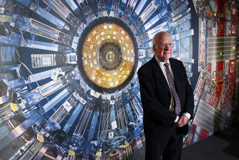 peter higgs  nguoi doat giai nobel nho tim ra hat cua chua vua qua doi hinh 2