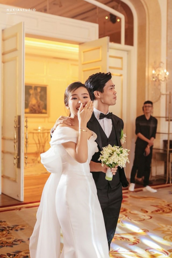 Những khoảnh khắc ngọt ngào trong đám cưới Song Joong Ki và Song Hye Kyo -  Báo Quảng Ninh điện tử