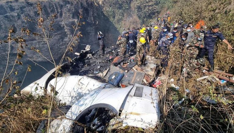 tai sao may bay nepal bi roi du thoi tiet dep hinh 1