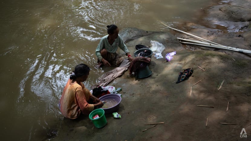 indonesia gong minh chong choi voi han han mat mua vi el nino hinh 1