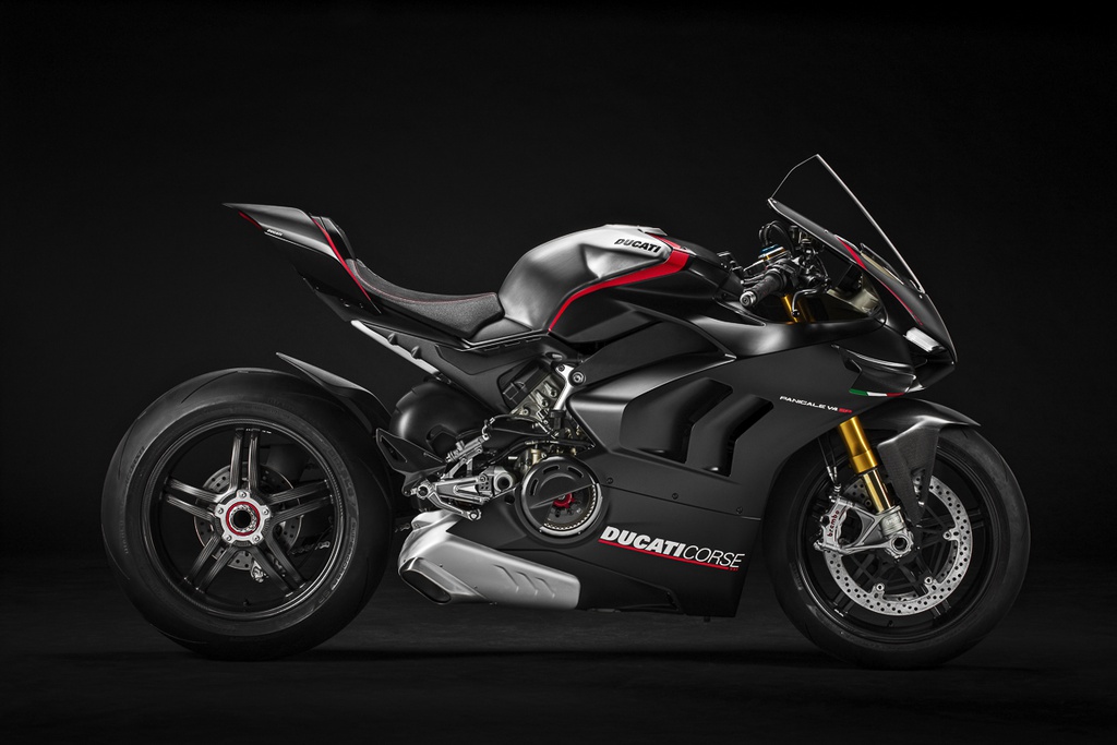 xe mô tô Ducati Panigale V4 ra mắt với mức giá hơn 700 triệu đồng