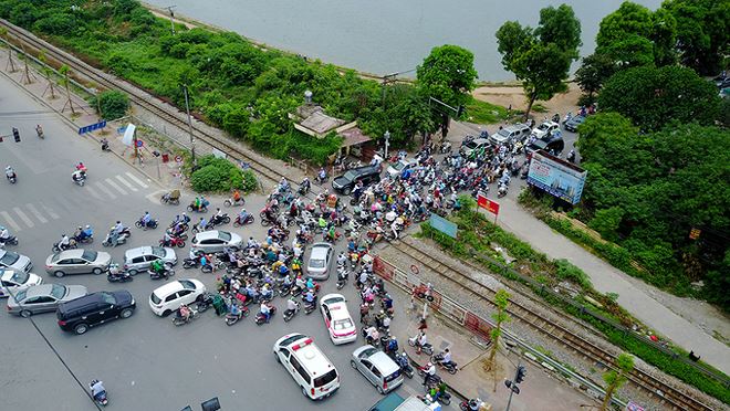 ha noi to chuc lai giao thong nut giao cau dinh cong tai quan hoang mai hinh 1