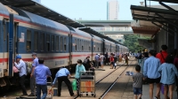 Dịp hè 2024, đường sắt chạy nhiều tàu khách xuất phát từ ga Sài Gòn đi miền Trung