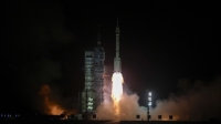 Trung Quốc phóng thành công tàu vũ trụ Thần Châu-18, hướng đến sứ mệnh Mặt trăng
