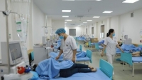 Vụ ngộ độc khiến 300 công nhân nhập viện, Bộ Y tế chỉ đạo khẩn