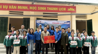 Chi đoàn 1 – Đoàn Thanh niên Cơ quan Trung ương Hội Nhà báo Việt Nam đồng hành cùng trẻ em vùng cao vượt khó