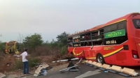 Gia Lai: Hiện trường vụ tai nạn giữa 2 xe khách, khiến 18 người thương vong