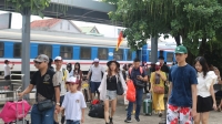 Gần 300 du khách đến Quảng Bình bằng chuyến tàu hoả charter