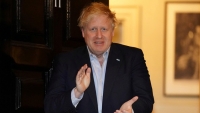 Nhiễm virus SARS-CoV-2, Thủ tướng Anh Boris Johnson nhập viện, có thể phải dùng máy thở