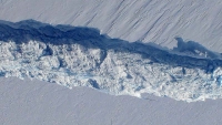 Sông băng Nam Cực trước nguy cơ sụp đổ