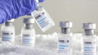 Australia dừng sản xuất vắc xin COVID trong nước