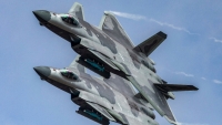 Trung Quốc vươn lên thành đối thủ cạnh tranh trong ngành vũ khí với Nga