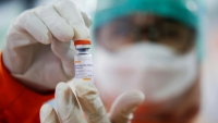 Trung Quốc phê duyệt vắc xin Sinovac để sử dụng rộng rãi