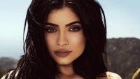 Kylie Jenner - đường đến ngôi vị  “tỷ phú trẻ nhất thế giới”