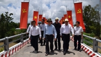 Nguyên Chủ tịch nước vận động xây dựng 10 cầu nông thôn tại Đồng Tháp