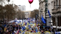 Hàng trăm nghìn người biểu tình tại Anh yêu cầu cuộc trưng cầu dân ý mới