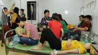 Hải Dương: Gần 90 công nhân nhập viện do ngộ độc thực phẩm