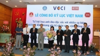 Lễ hội hoa anh đào nhận bằng Kỷ lục Việt Nam